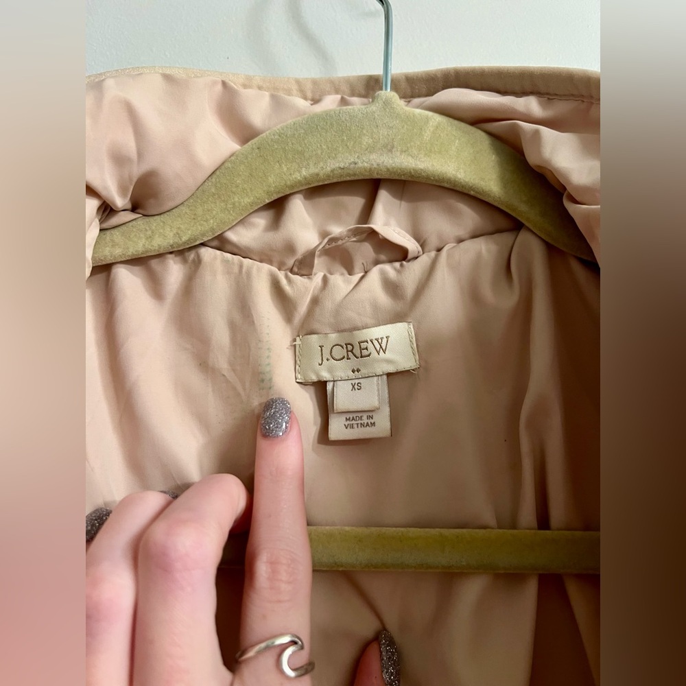 J. Crew | Women’s Beige Quilted Puffer Coat - Picture 12 of 14
